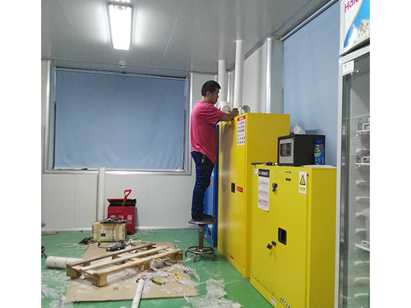 水冷螺桿式冷水機組